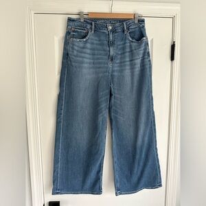 AE Dreamy Drape Stretch Super High-Waisted Baggy Wide-Leg